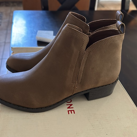 Sun + Stone Womens Tan Bootie Size 6 - Picture 4 of 6